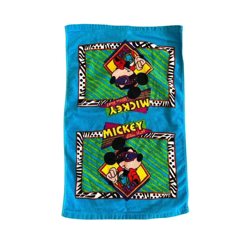 Vintage Rare Walt Disney Mickey Mouse “Ultra Hot” Towel Set of 3 Like New!